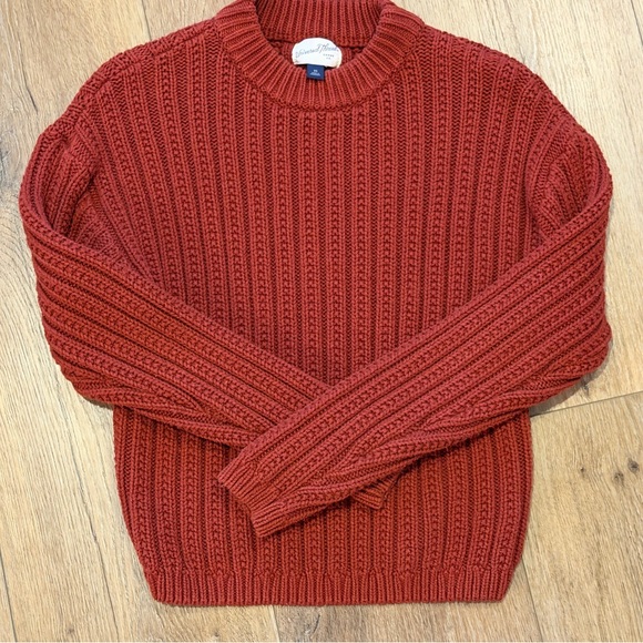 Universal Thread Women's Ribbed Rust Sweater - Picture 1 of 2